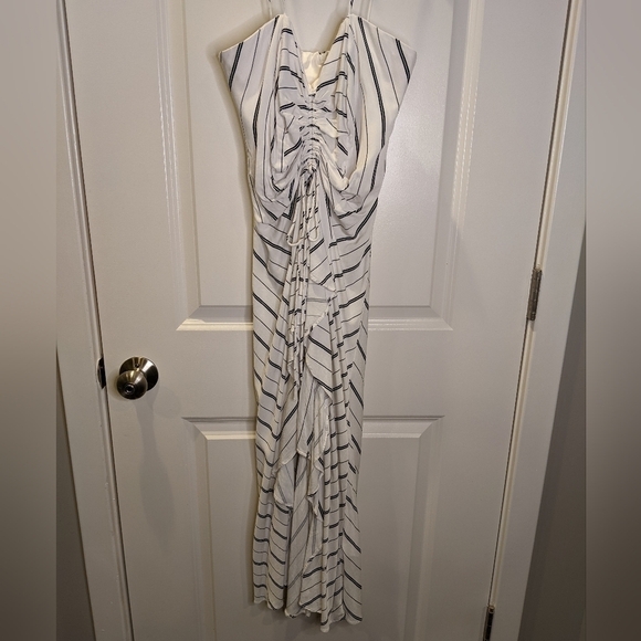 BARDOT Winona Strappy Chevron White and Black Sun Dress size Small - Picture 6 of 6